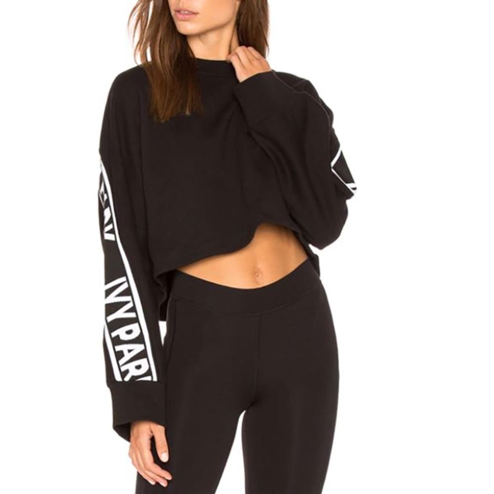 Ivy Park Cropped Logo Sweatshirt XS Black - EUC
